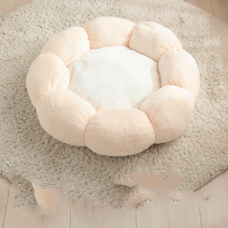 Floral Haven Pet Bed - Flower - Shaped Blanket for Dogs & Cats - ArctiPet